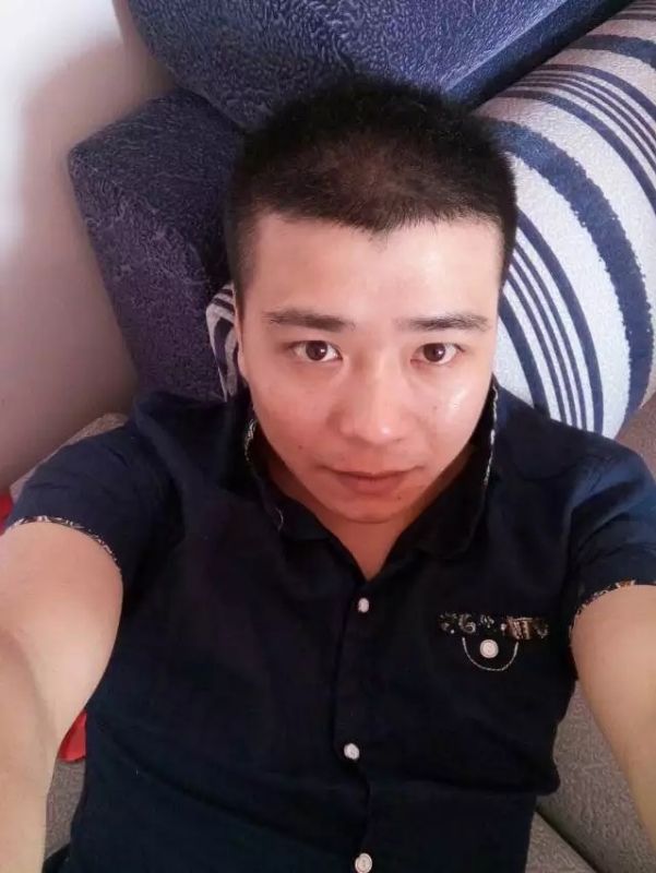 漫步的面包的第一张照片--温岭王婆说媒